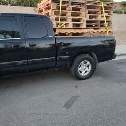 Free Pallet Pickup