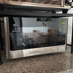 BLACK+DECKER Digital Microwave Oven