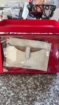 New Guest purse