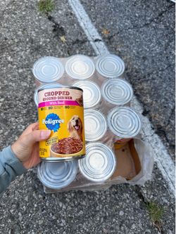 Pedigree dogs food cans