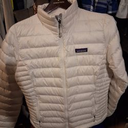 White Puffy Patagonia Jacket