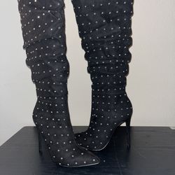 Beautiful Black Boots - Size 8