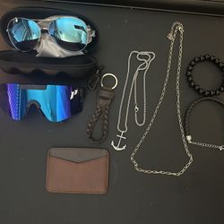 Accessories 