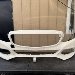 2019 2020 2021 2022 MERCEDES BENZ C-CLASS W2022 FRONG BUMPER COVER OEM USED