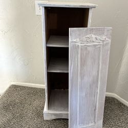 Side Table/ Book Shelf