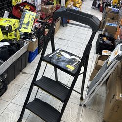 Gorilla Ladders 3-Step Pro-Grade Steel Step Stool, 300 Ibs. Load Capacity Type IA Duty Rating (9ft. Reach Height)