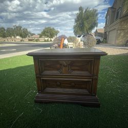 Dresser 