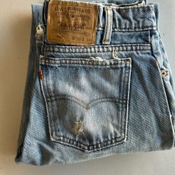 Vintage Levi’s 550 (W30 L34)