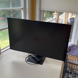 Monitor Small Screen Crack On The Side