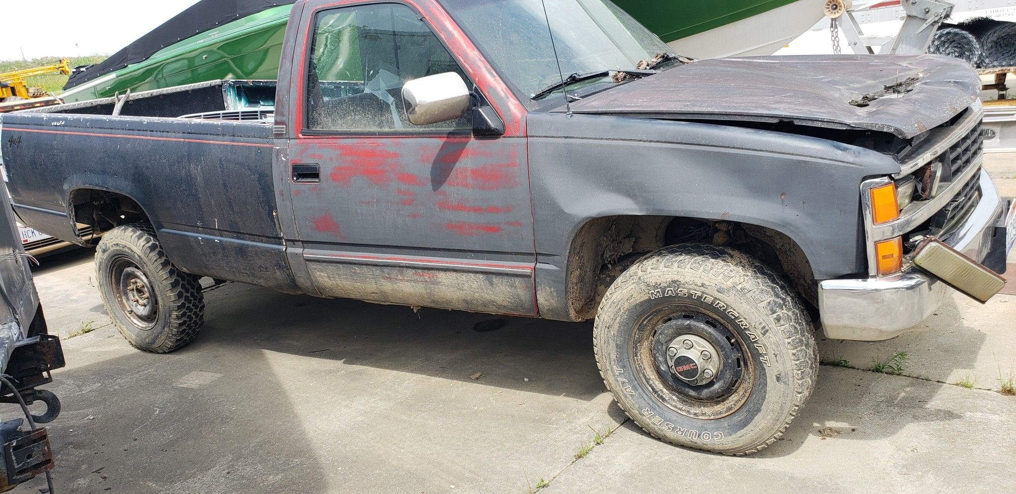 1988 chevy truck 1500 for parts 4x4