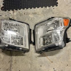 2017 Nissan Titan Oem Headlights
