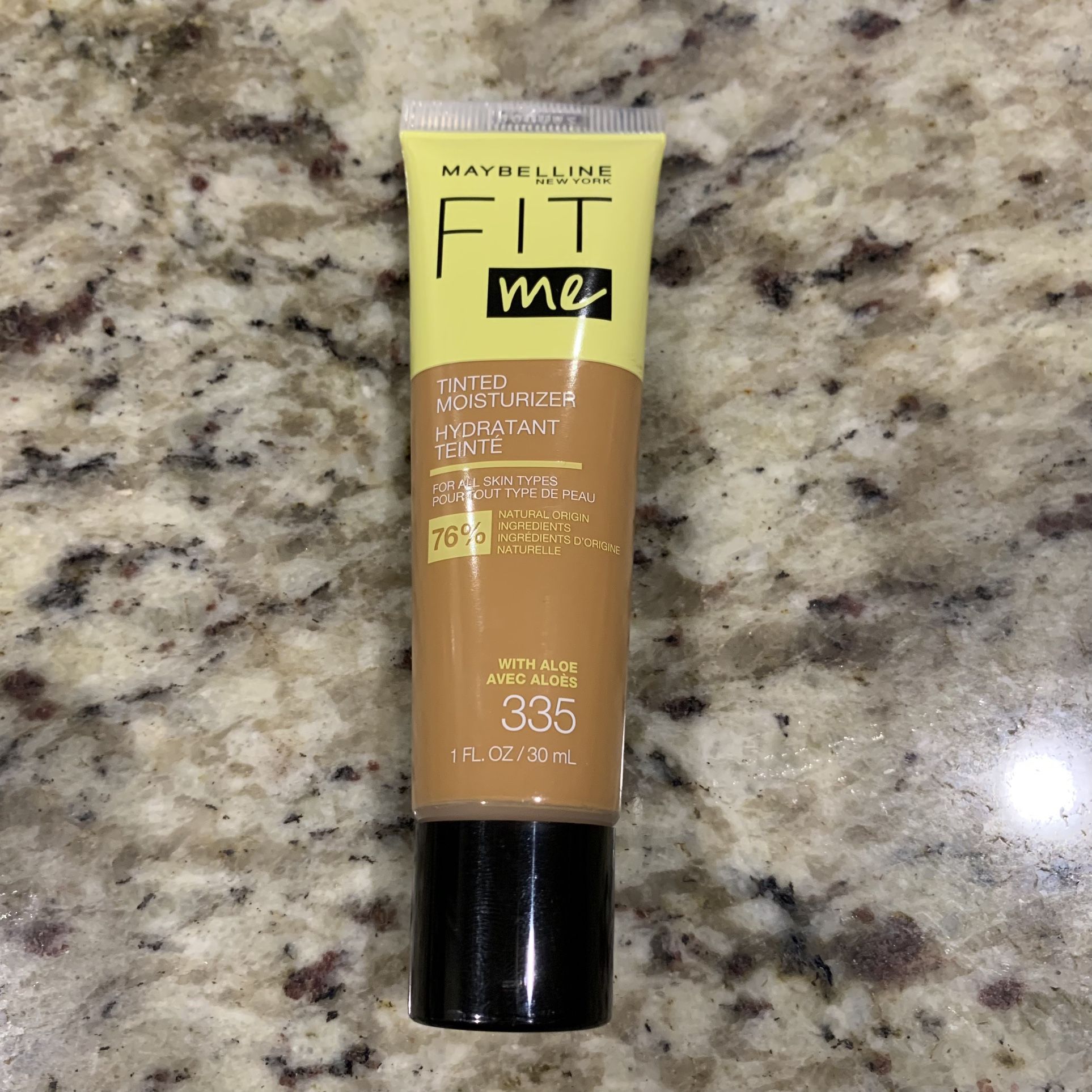 New Maybelline New York Fit Me Tinted Moisturizer, Fresh Feel, Natural Coverage 335