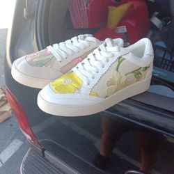 Oasis Size 7