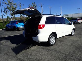 2010 Toyota Sienna