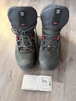 Salomon Winter Grip Boots Size 4m 5w