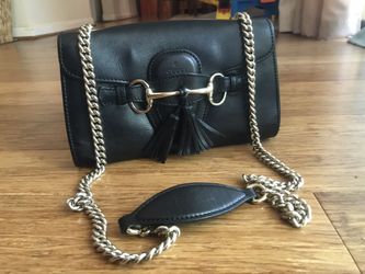 Gucci Emily mini calfskin purse in great condition