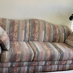 Vintage 3-Seater Sofa – Southwest Pattern with Cushions