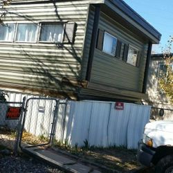 Mobil home 3 bed,1.5 bath big yard