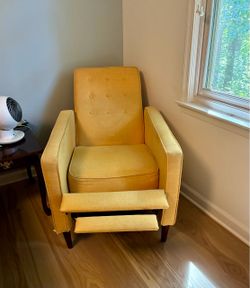 Mid-Century Modern Recliner