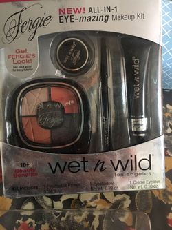 New wet&wild Fergie eye amazing kit