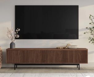 Walnut Modern TV Console – Excellent Condition