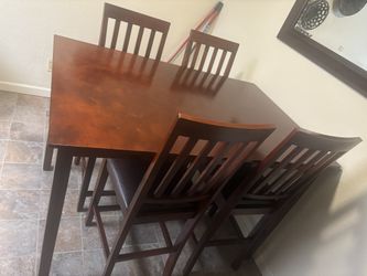 Dinning Table
