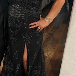 Black Prom Gala Evening Elegant Gown Dress