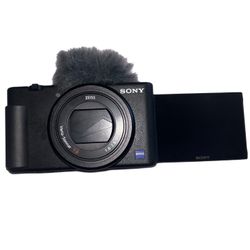 SONY ZV - 1 4K Resolution Perfect Vlogging Camera FOR SALE!