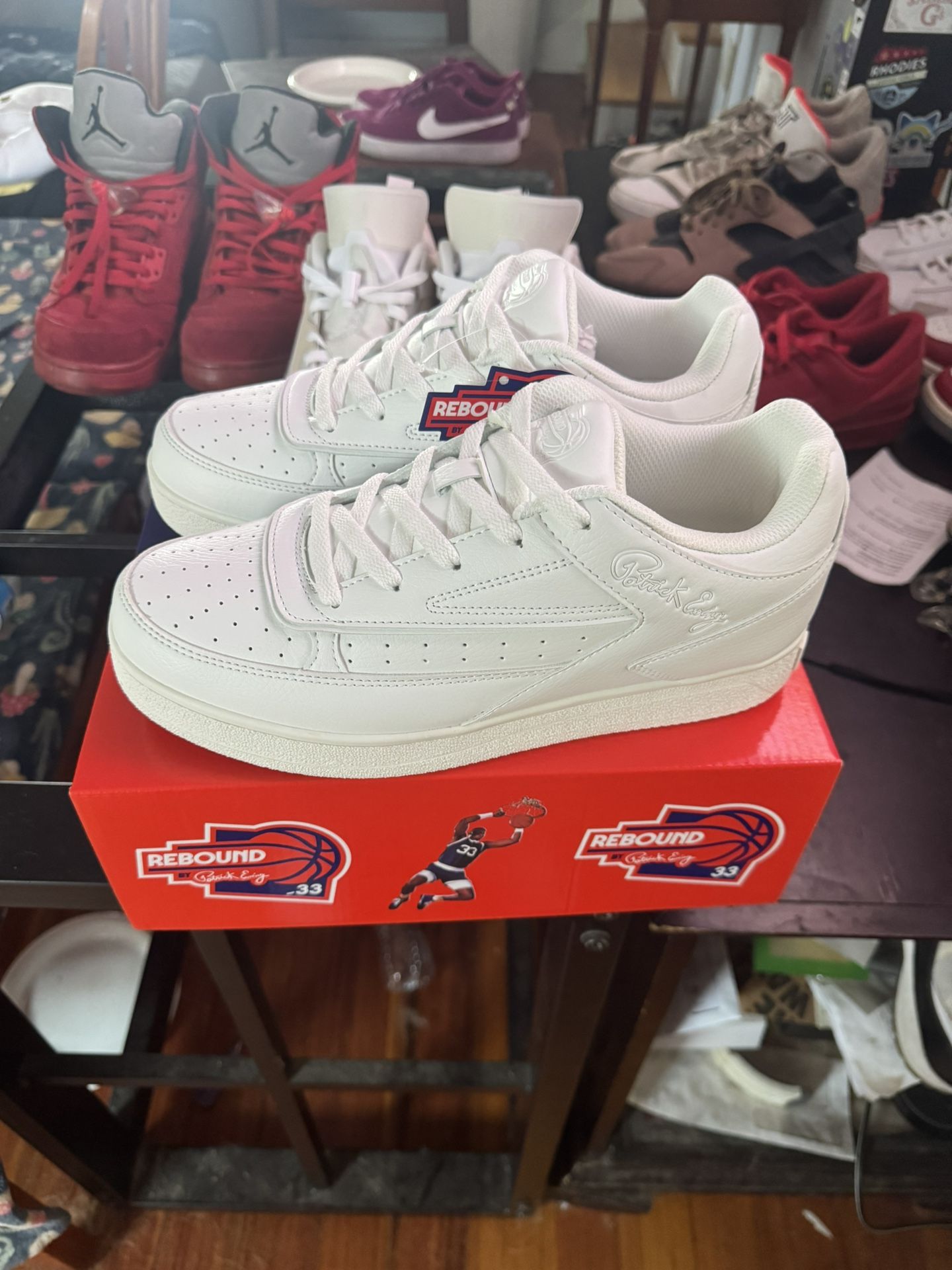 Ewing Rebound Orion Whites Size 9.5 New