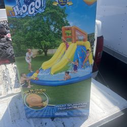Brand New Water Slide 🛝 Never Opened 200$ Firm 