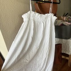 Medium Summer White Dress