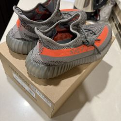 Yeezy Boost 350 V2