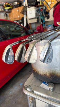 Golf clubs