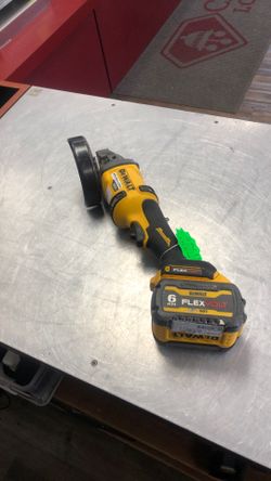 1003 Dewalt DCG418 60v Lithium Ion 4-1/2”-6” Angle Grinder W/ 6.0ah Flex Volt Battery 553763