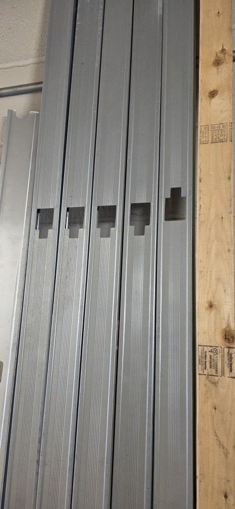 Metal Stud Frame New 2 1/2 × 8"