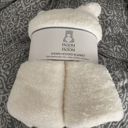 Sherpa Hooded Blanket 