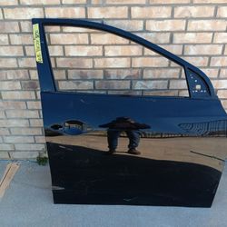 2010-15 Hyundai Tucson Right Front Door 