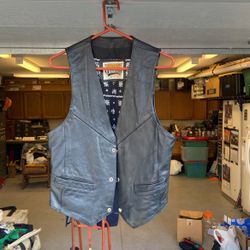 Men’s Leather Vest 