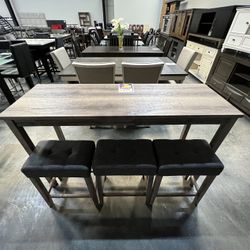 4 pc Counter-Height Bar Set