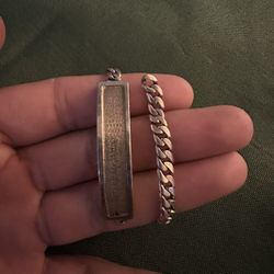 Gold Bracelet 