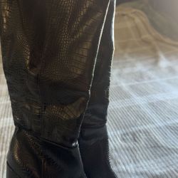 Long winter shoes and continue to his knee