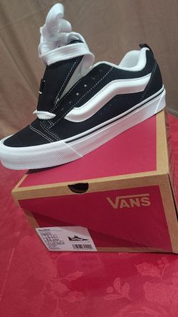 KNU SKOOL VANS