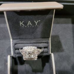 Diamond Ring 18k Gold