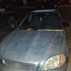 1998 Honda Civic DX 205,000 Miles Runs Like A Champ Definitely Needs Some TLC Though Read Description 