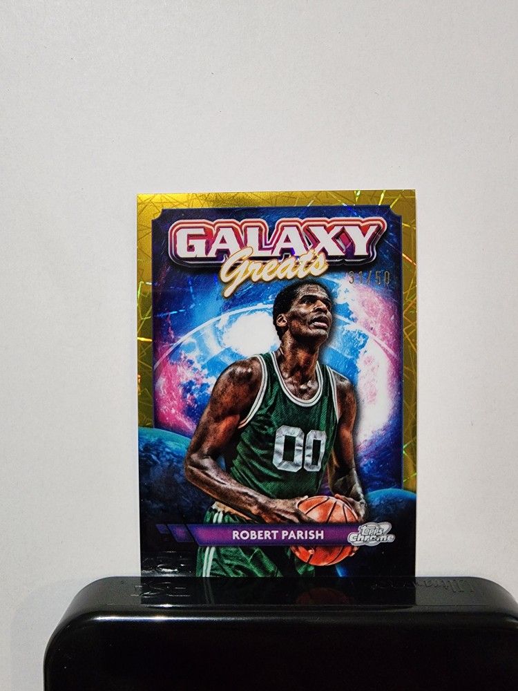 2024 Topps Chrome Cosmic Robert Parish Galaxy Greats Gold Refractor 31/50 🔥