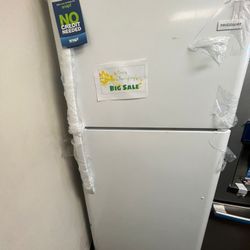 NEW REFRIGERATOR 