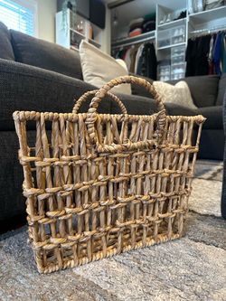 Magazine holder/ Magazine rack office