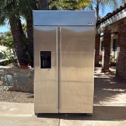 Monogram Refrigerator 