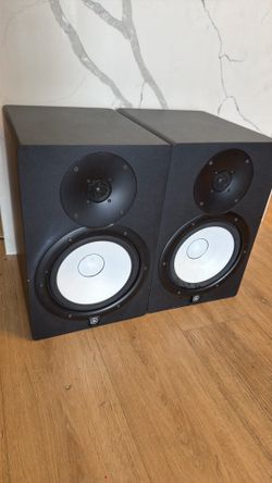 YAMAHA Hs8