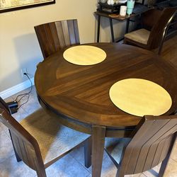 Free kitchen table